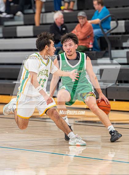 Thumbnail 2 in Albuquerque vs. Pecos (Al Armendariz Tournament) photogallery.