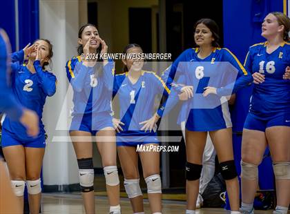 Thumbnail 2 in Lemoore @ Exeter photogallery.