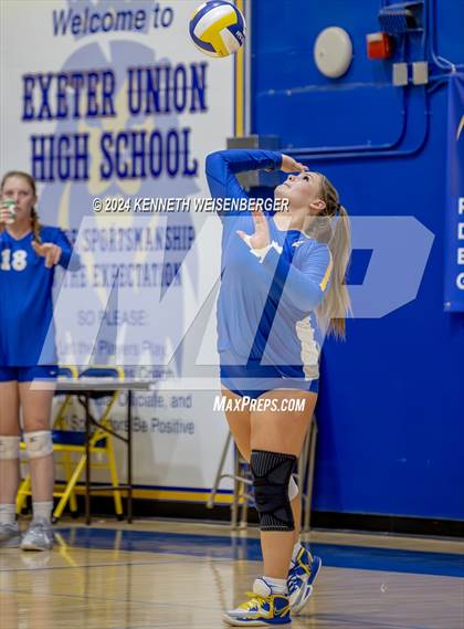 Thumbnail 3 in Lemoore @ Exeter photogallery.