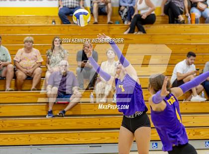 Thumbnail 3 in Lemoore @ Exeter photogallery.