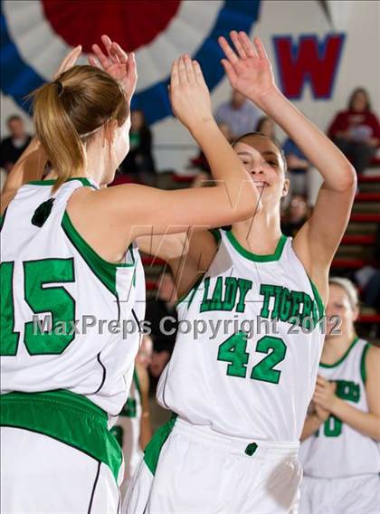 Thumbnail 1 in Southwestern vs. Triton Central (Shelby County Torunament) photogallery.