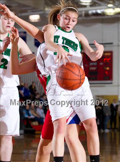 Thumbnail 3 in Southwestern vs. Triton Central (Shelby County Torunament) photogallery.