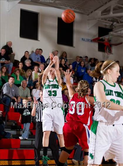 Thumbnail 1 in Southwestern vs. Triton Central (Shelby County Torunament) photogallery.