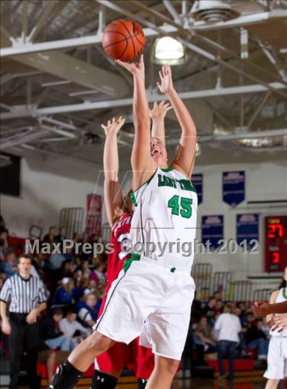 Thumbnail 2 in Southwestern vs. Triton Central (Shelby County Torunament) photogallery.