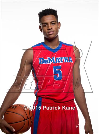 Thumbnail 2 in DeMatha (Preseason Early Contenders Photo Shoot) photogallery.