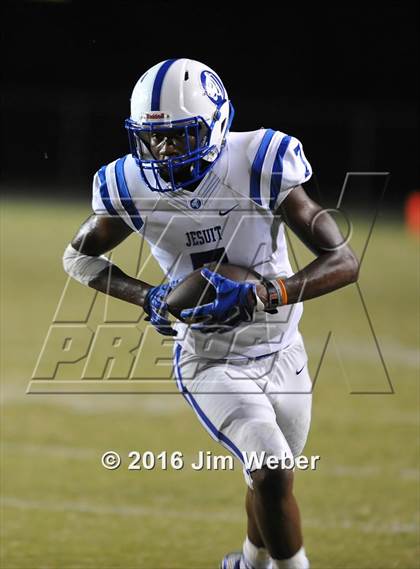 Thumbnail 3 in Jesuit @ Pasco photogallery.