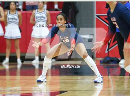 Thumbnail 2 in Allen vs. Byron Nelson (UIL 6A D1 Regional Semi-Final) photogallery.