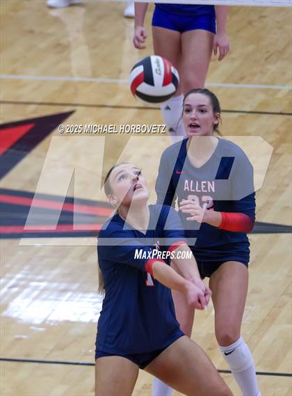 Thumbnail 2 in Allen vs. Byron Nelson (UIL 6A D1 Regional Semi-Final) photogallery.