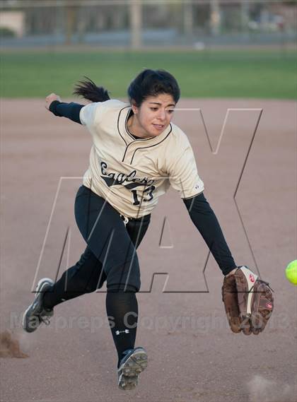 Thumbnail 3 in Sierra vs. Enochs photogallery.