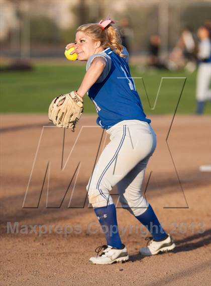 Thumbnail 1 in Sierra vs. Enochs photogallery.