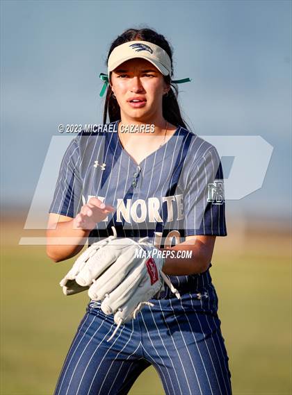 Thumbnail 2 in Torrey Pines @ Del Norte photogallery.
