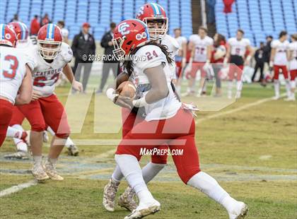 Thumbnail 3 in Charlotte Catholic vs. Jacksonville (NCHSAA 3A Championship) photogallery.