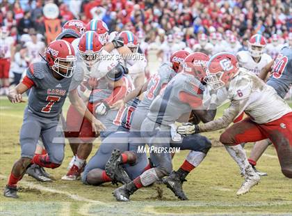 Thumbnail 3 in Charlotte Catholic vs. Jacksonville (NCHSAA 3A Championship) photogallery.