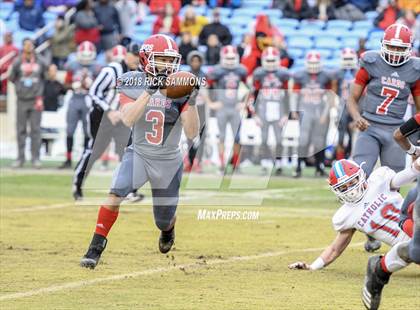 Thumbnail 3 in Charlotte Catholic vs. Jacksonville (NCHSAA 3A Championship) photogallery.