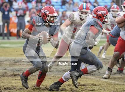 Thumbnail 3 in Charlotte Catholic vs. Jacksonville (NCHSAA 3A Championship) photogallery.