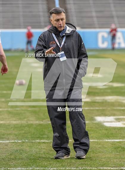 Thumbnail 2 in Charlotte Catholic vs. Jacksonville (NCHSAA 3A Championship) photogallery.