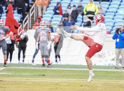 Thumbnail 3 in Charlotte Catholic vs. Jacksonville (NCHSAA 3A Championship) photogallery.