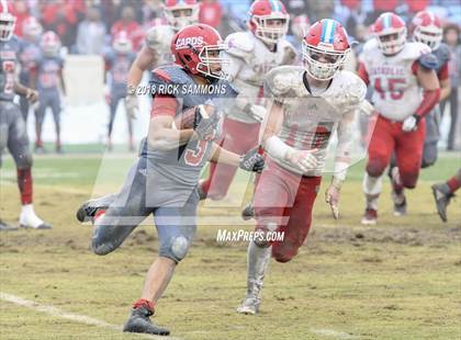 Thumbnail 3 in Charlotte Catholic vs. Jacksonville (NCHSAA 3A Championship) photogallery.