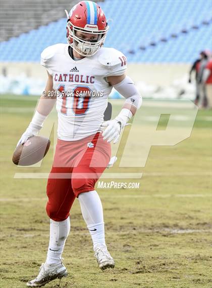 Thumbnail 3 in Charlotte Catholic vs. Jacksonville (NCHSAA 3A Championship) photogallery.