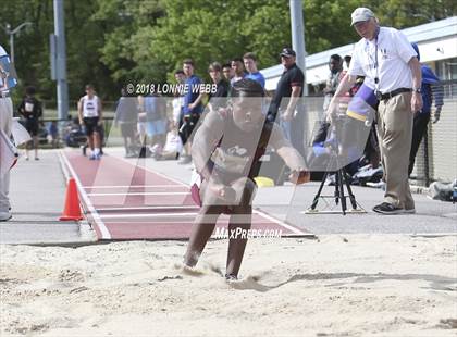 Thumbnail 3 in 51st Annual Loucks Games (Men's Long Jump) photogallery.