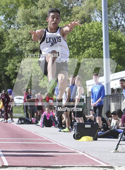 Thumbnail 3 in 51st Annual Loucks Games (Men's Long Jump) photogallery.