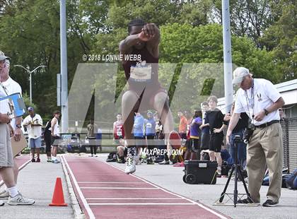 Thumbnail 3 in 51st Annual Loucks Games (Men's Long Jump) photogallery.