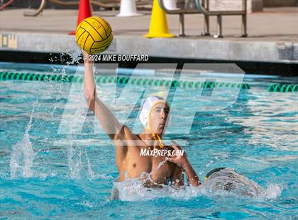 Thumbnail 3 in Ventura @ Santa Barbara photogallery.