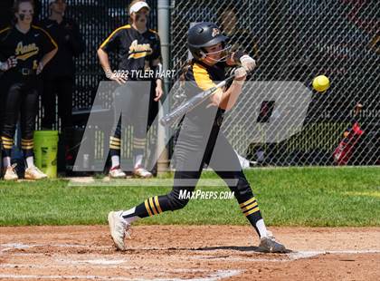 Thumbnail 1 in Floyd Central @ Avon photogallery.