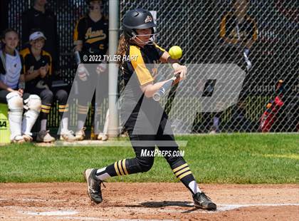 Thumbnail 3 in Floyd Central @ Avon photogallery.