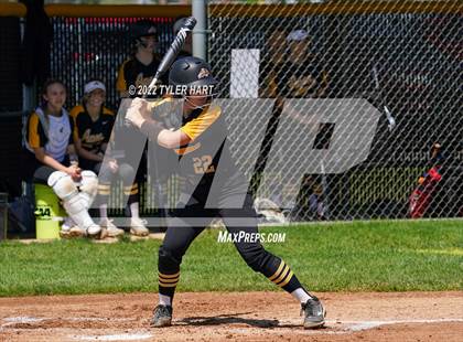 Thumbnail 1 in Floyd Central @ Avon photogallery.