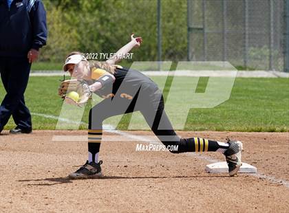 Thumbnail 2 in Floyd Central @ Avon photogallery.