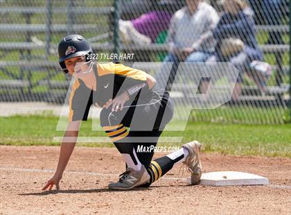 Thumbnail 1 in Floyd Central @ Avon photogallery.