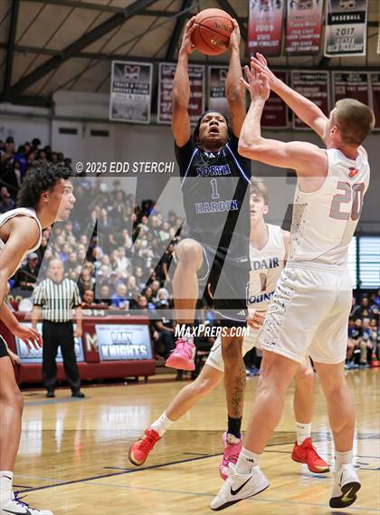 Thumbnail 2 in Adair County vs. North Hardin (KHSAA 5th Region Tournament) photogallery.