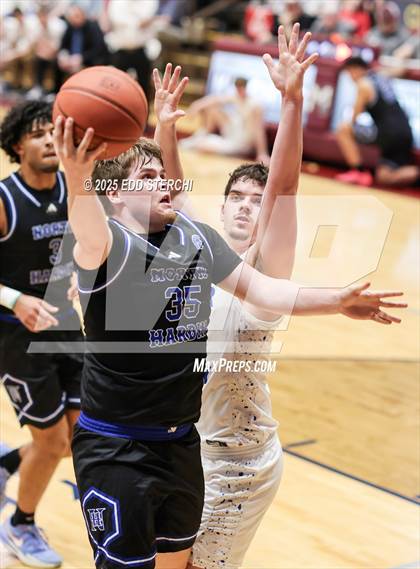 Thumbnail 2 in Adair County vs. North Hardin (KHSAA 5th Region Tournament) photogallery.