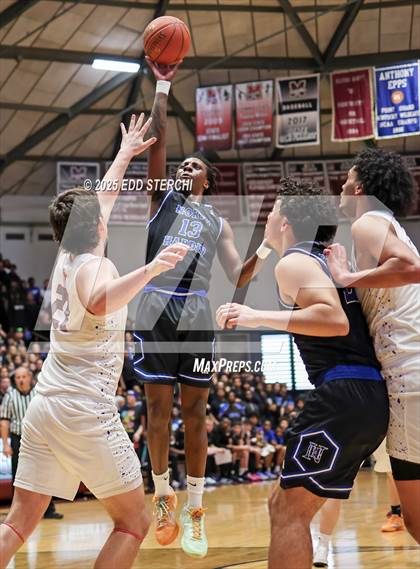 Thumbnail 2 in Adair County vs. North Hardin (KHSAA 5th Region Tournament) photogallery.
