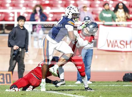 Thumbnail 1 in Washington vs. Balboa (CIF SF Final) photogallery.