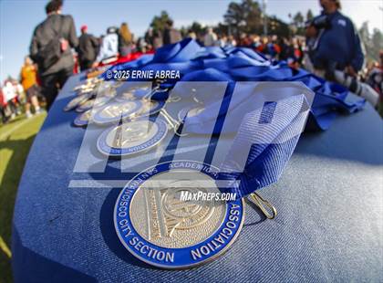 Thumbnail 2 in Washington vs. Balboa (CIF SF Final) photogallery.