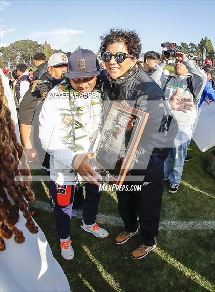 Thumbnail 3 in Washington vs. Balboa (CIF SF Final) photogallery.