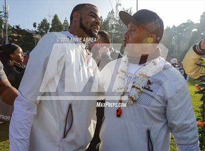 Thumbnail 3 in Washington vs. Balboa (CIF SF Final) photogallery.