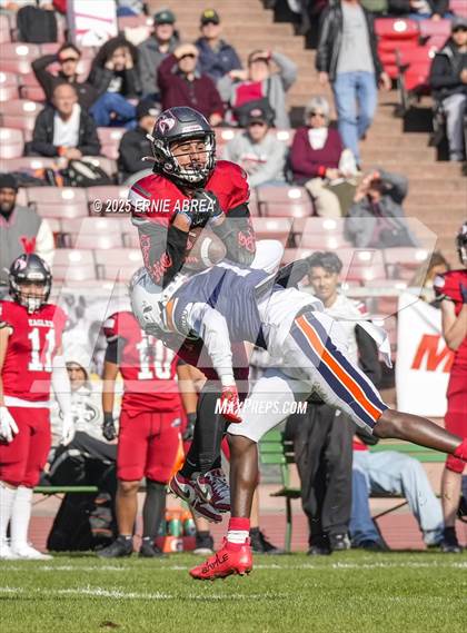 Thumbnail 3 in Washington vs. Balboa (CIF SF Final) photogallery.