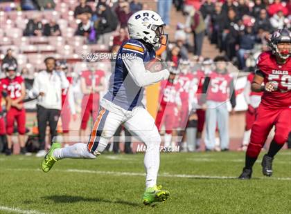 Thumbnail 1 in Washington vs. Balboa (CIF SF Final) photogallery.