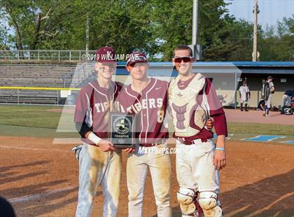 Thumbnail 3 in Kingston vs. Pine Bush (Section 9 Class AA Championship) photogallery.