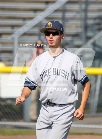 Thumbnail 2 in Kingston vs. Pine Bush (Section 9 Class AA Championship) photogallery.