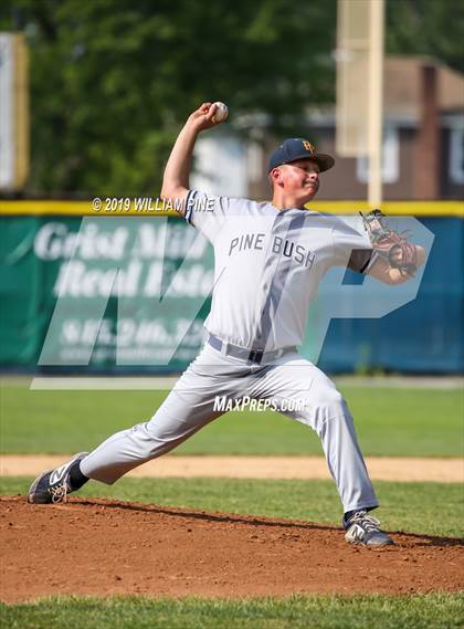 Thumbnail 2 in Kingston vs. Pine Bush (Section 9 Class AA Championship) photogallery.