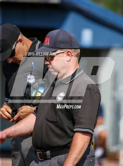 Thumbnail 2 in Kingston vs. Pine Bush (Section 9 Class AA Championship) photogallery.