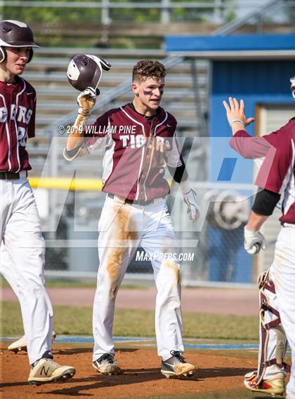 Thumbnail 1 in Kingston vs. Pine Bush (Section 9 Class AA Championship) photogallery.