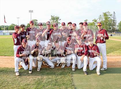 Thumbnail 2 in Kingston vs. Pine Bush (Section 9 Class AA Championship) photogallery.