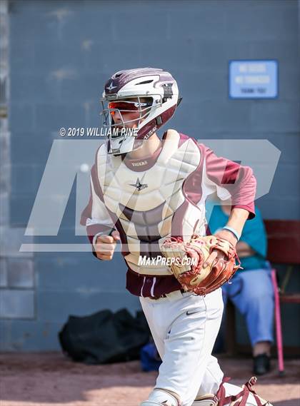 Thumbnail 1 in Kingston vs. Pine Bush (Section 9 Class AA Championship) photogallery.