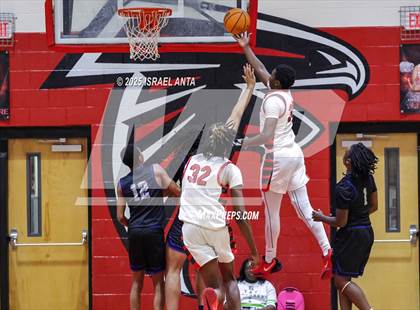 Thumbnail 3 in Westover @ Seventy-First (NCHSAA 3A 2nd Round) photogallery.