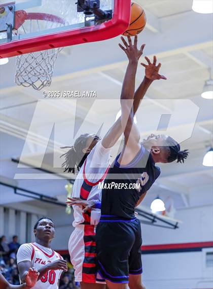 Thumbnail 1 in Westover @ Seventy-First (NCHSAA 3A 2nd Round) photogallery.